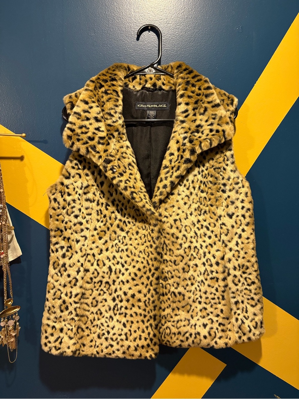 Kristen Blake Tan Animal Print Faux Fur Vest NWOT